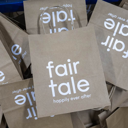 Beige papieren tas