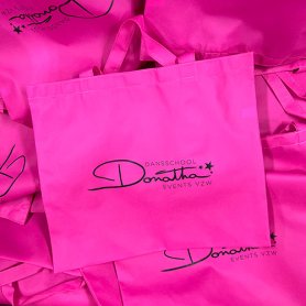 Fuchsia draagtas